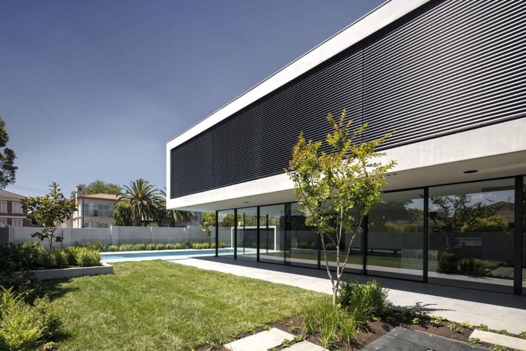 Bent Street Facade