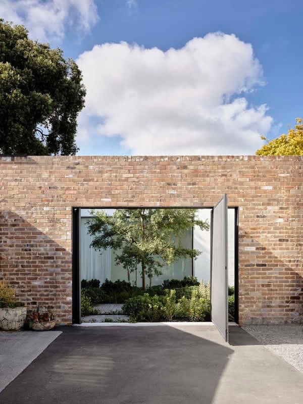 Queens Park House 2