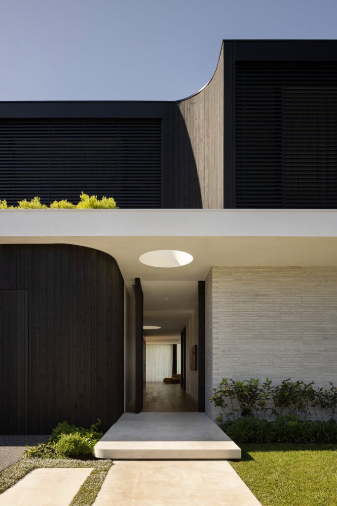 Caulfield North House 22